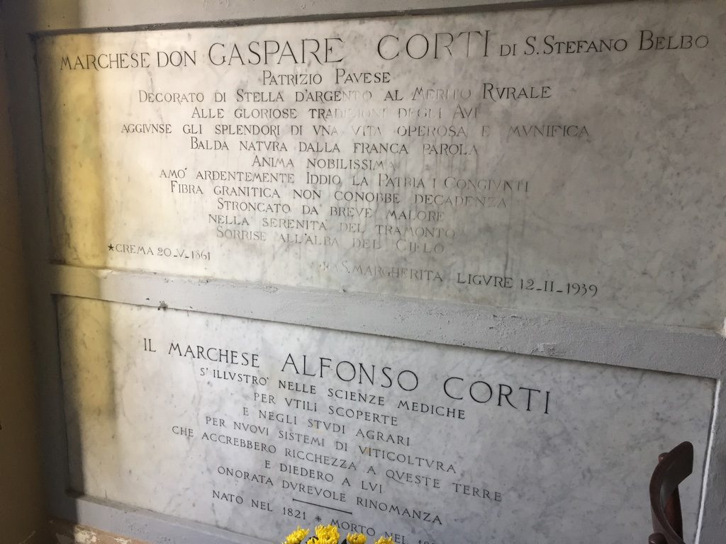 alfonso corti's tomb (6).jpg